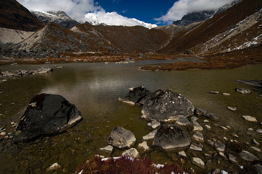 Sumiti Lake (Goecha La trek)